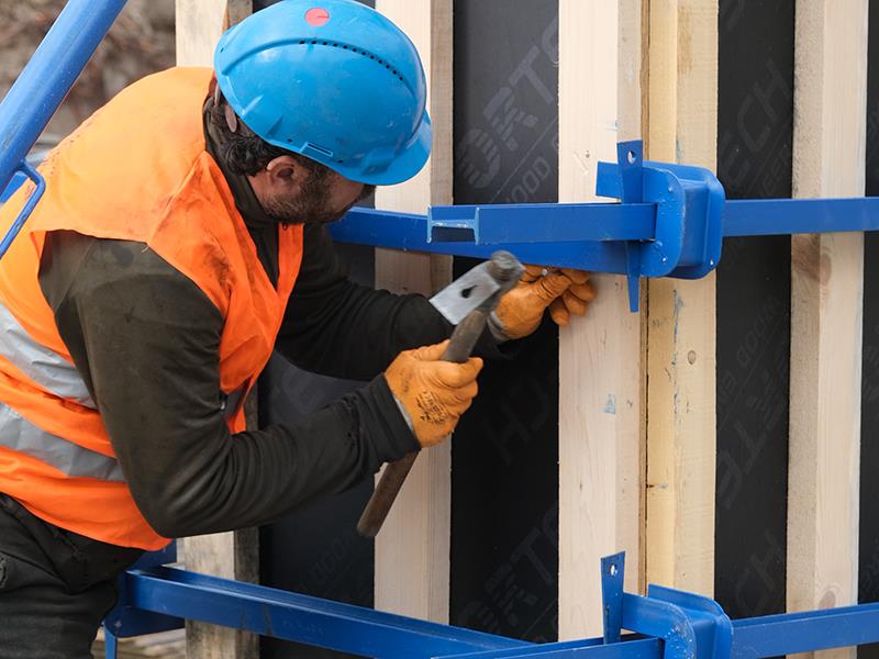 İnşaat Kolon Kelepçesi